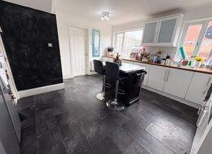 Photo 17- click for photo gallery